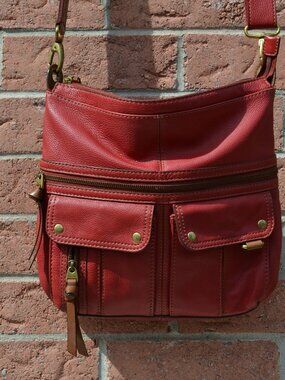 Fossil Red Crossbody Leather Bag, Morgan Traveler model